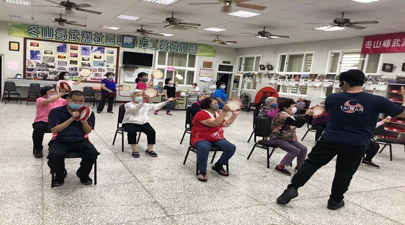 縣府將逐步恢復關懷據點活動