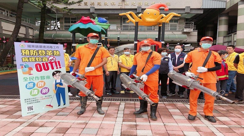 羅東鎮全面消毒，全民落實「巡、倒、清、刷」