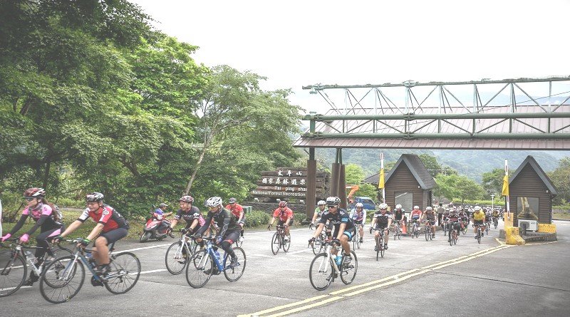 自行車登山中華民國自行車騎士協會提供