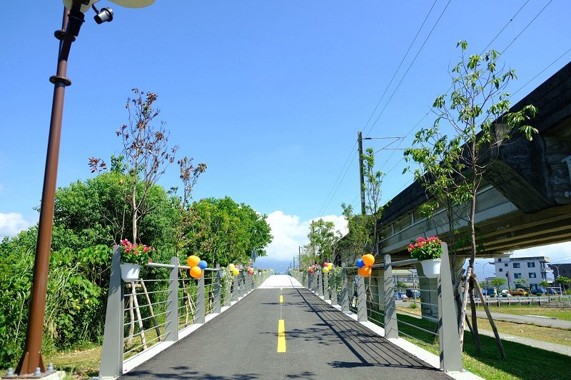 最佳亮點車道-宜蘭縣雙園區自行車道立體交叉串連啟用