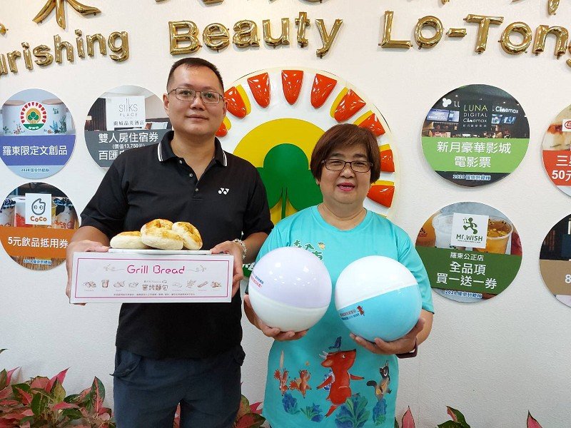 遊客超愛羅東藝穗節「夢想扭蛋機」 再加碼超值獎品