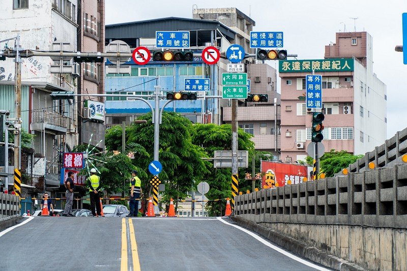 圖5 羅東倉前路地下道改善工程增設羅東端號誌提升行車安全