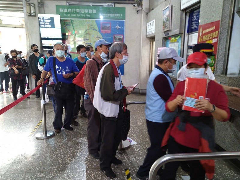 蘭陽媽祖文化節紀念車票很搶手,開賣一小時內搶購一空。