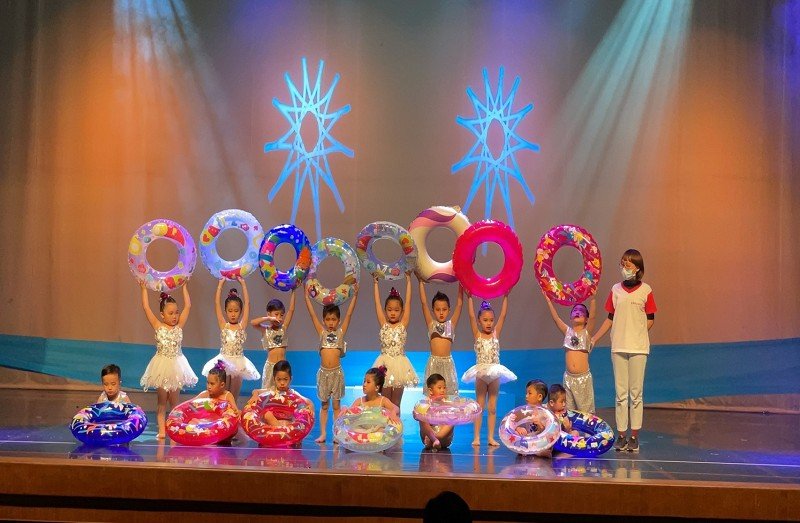 羅東鎮立幼兒舞出2020金色童年歡慶耶誕