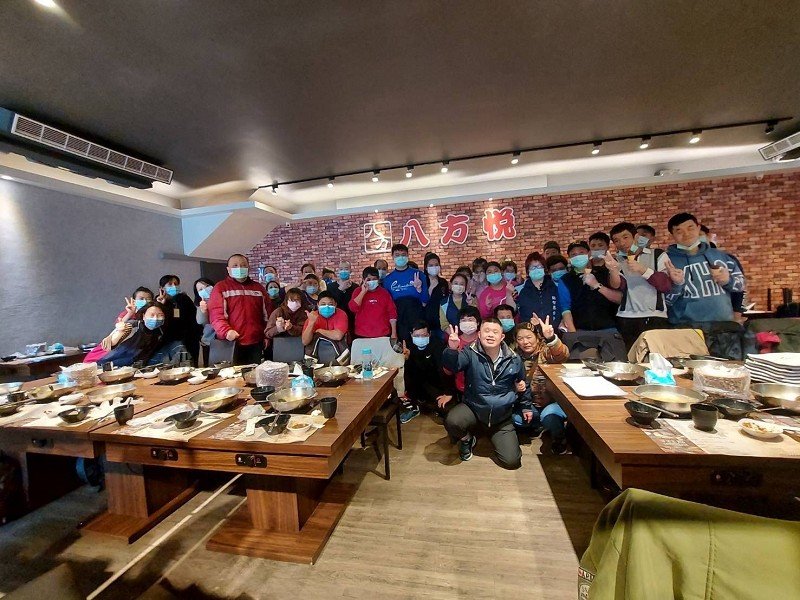 八方悅鍋物羅東店連二天招待蘭智學員暖心又暖胃