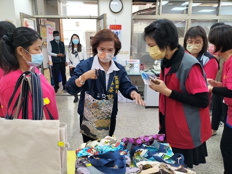 蘭智-玩美布工坊2歲了