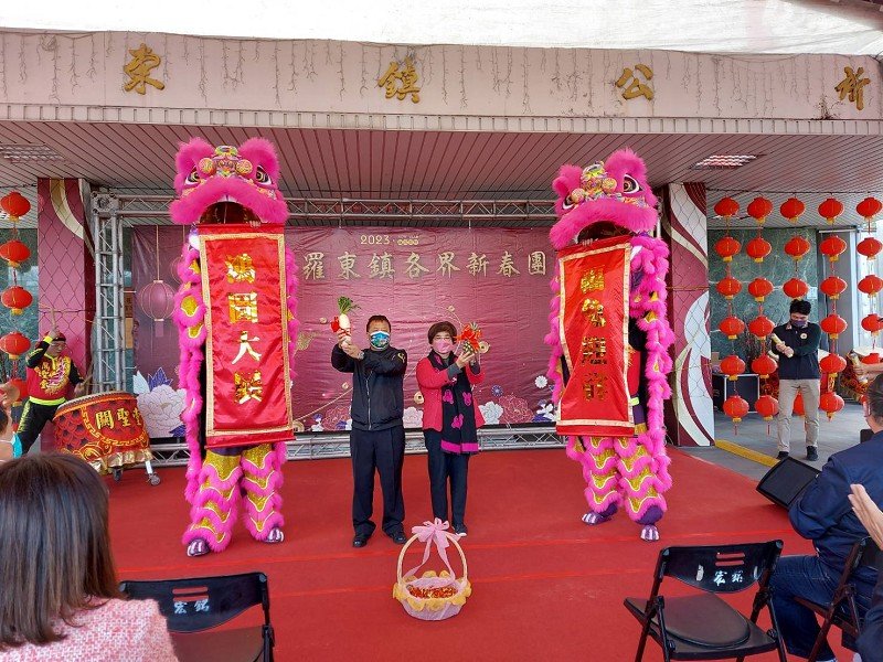 羅東鎮長吳秋齡新春團拜許下施政六大目標