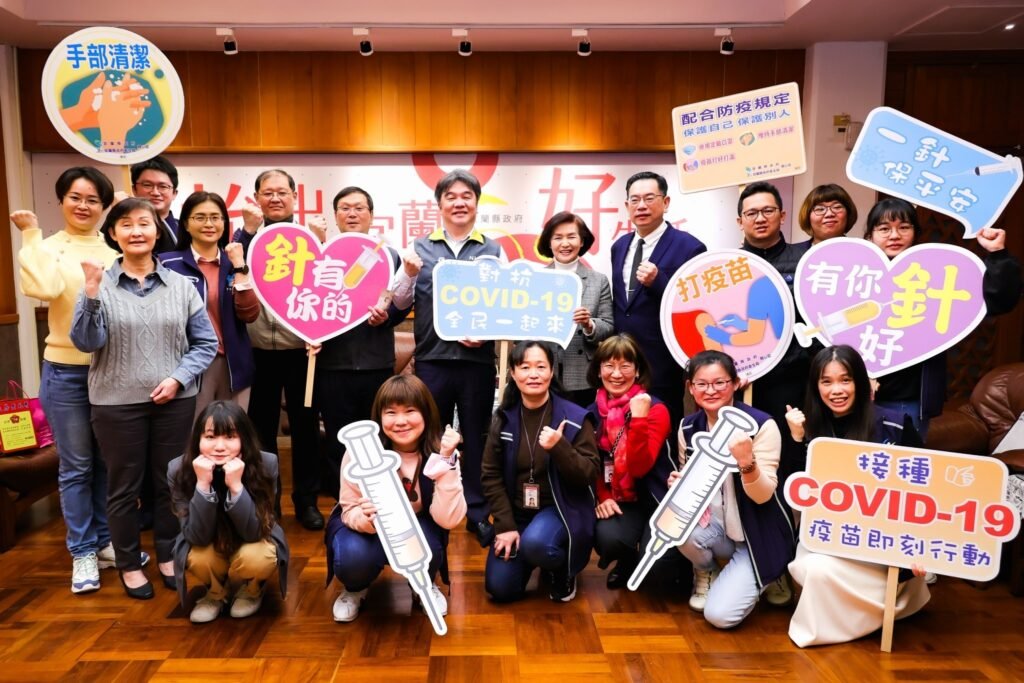王必勝指揮官與縣府團隊合影
