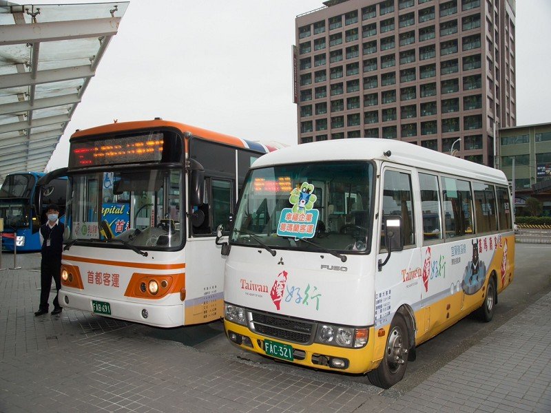 宜蘭台灣好行公車新塗裝登場<br>遊歷礁溪、冬山河套票最優惠