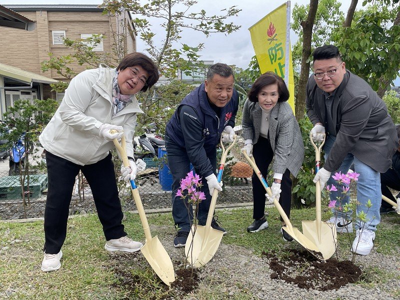 羅東鎮慶祝植樹節、農民節一起植樹、運動健走