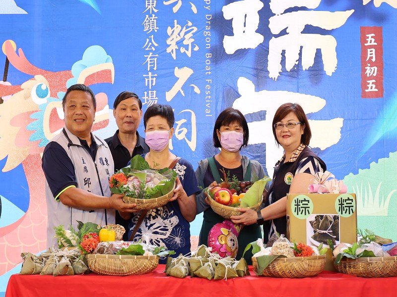 羅東鎮市場備好料迎接端午節
