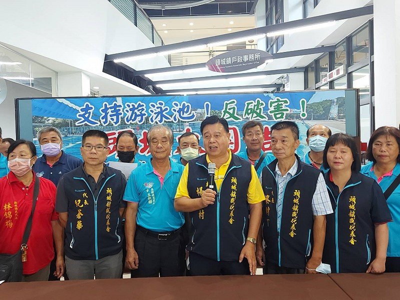 頭城鎮立游泳池8/8父親節重新開放
