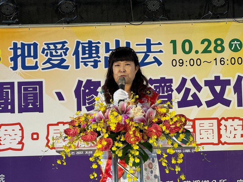 第三屆濟公文化節慈善園遊會感恩登場,創會迄今有303位學童受惠