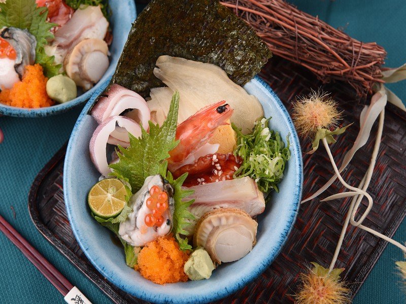 海鮮丼