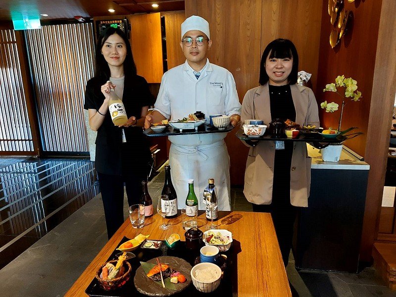 父親節犒賞老爸最佳去處!宜蘭力麗威斯汀度假酒店全新日本料理午間御膳–時令生魚片、鹽烤鮭魚、牛肉漢堡排
