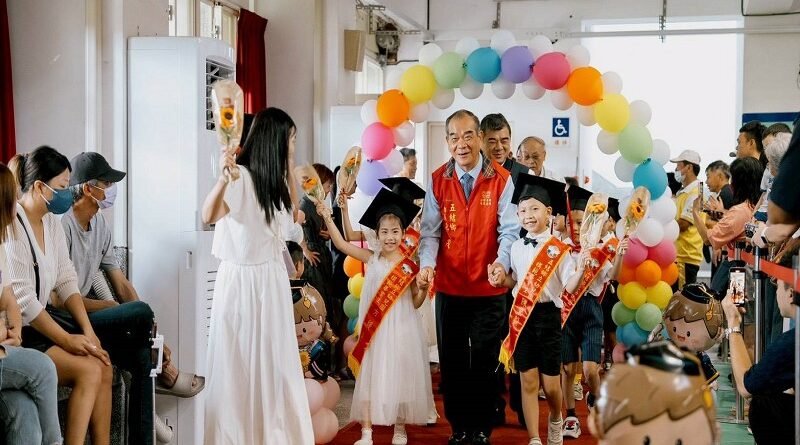 五結鄉立幼兒園舉辦精彩溫馨畢業典禮、150位畢業生留下美好回憶