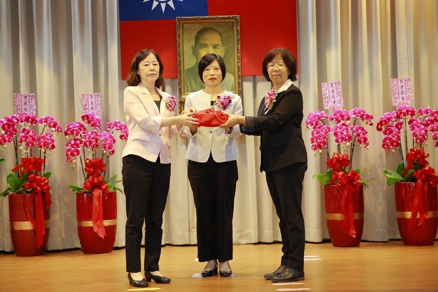台電宜蘭區營業處新任處長李淑芬就職