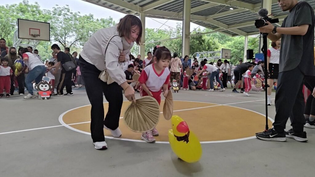 親子攜手闖關、笑聲滿場 羅東幼兒園運動會打造健康童年