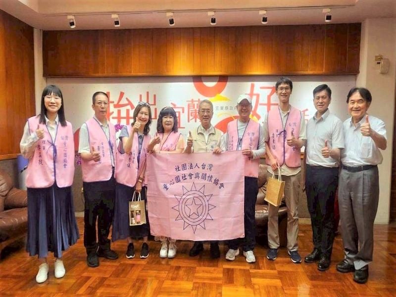 童心園關懷弱勢學童 代理縣長林茂盛接見肯定愛心善行