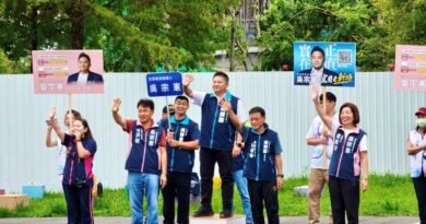 吳宗憲清晨路口拜票　聚焦通勤、通學與行人安全