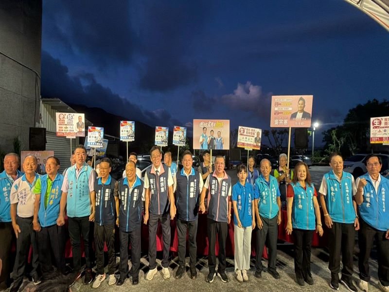 吳宗憲礁溪懇託會湧入近600人 提出鐵路高架五年完工目標