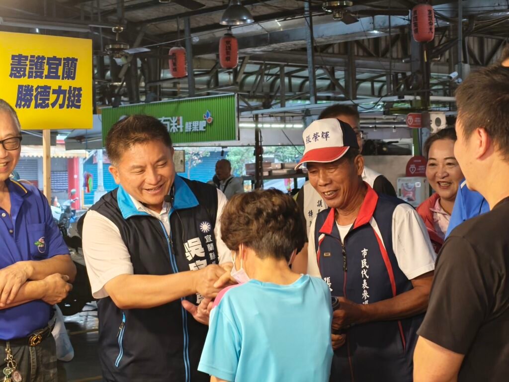 清晨4點掃街馬拉松再出發 吳宗憲、張勝德深入市場宮廟懇託