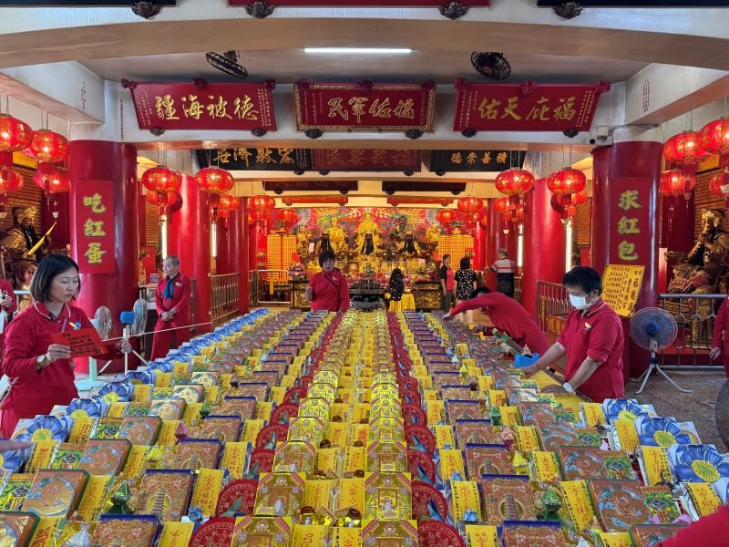 「財寶壇城」